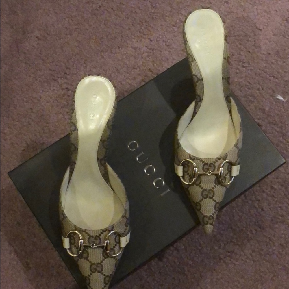 Gucci Beige Slip Shoes